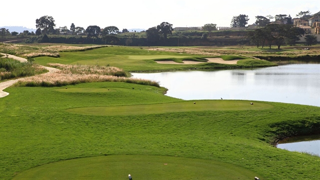 First nine holes open at new Ugandan golf resort on Lake Victoria