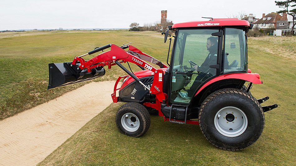 Littlestone Golf Club purchases fleet of Toro machinery
