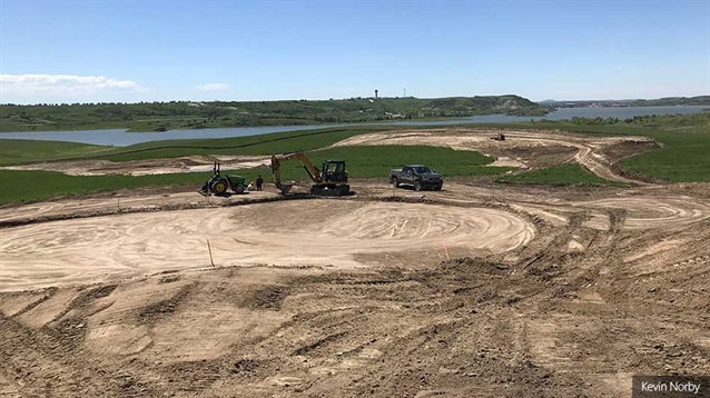 Norby adds three new holes to Edgewater course in North Dakota