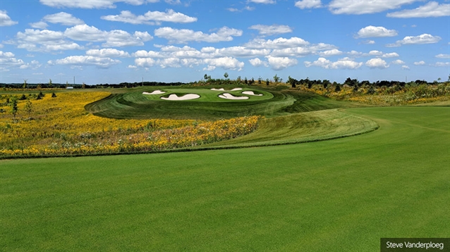 New course opens at Friday Harbour resort near Toronto