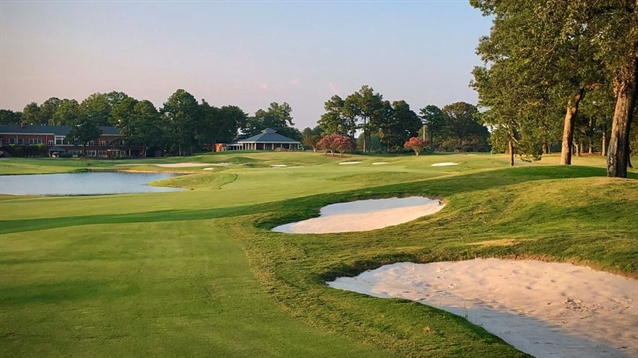 Nathan Crace returns classic style to Colonial in Memphis
