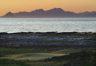 Nine new holes for Arctic links
