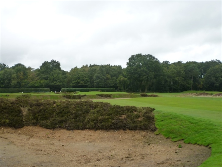 New-look eighteenth hole completed at Walton Heath Old