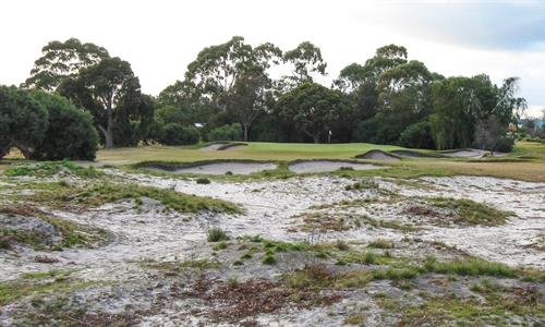 George Waters and Frank Pont on why sand makes flat sites fantastic