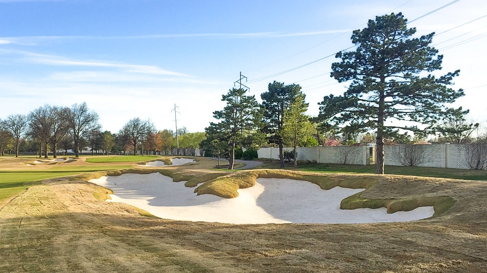 Tripp Davis completes bunker renovation work at Wichita CC