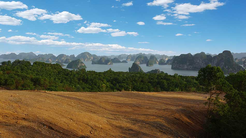 Schmidt-Curley creating new course overlooking Vietnam’s Ha Long Bay