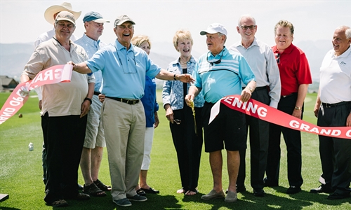 New twelve-hole course opens for play at Red Ledges