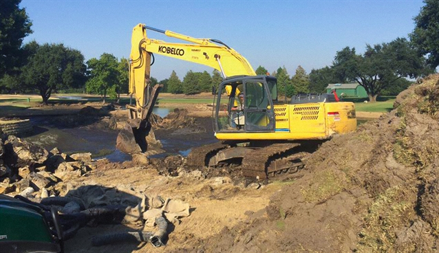 Tripp Davis’ renovation work at the Northwood Club gets underway