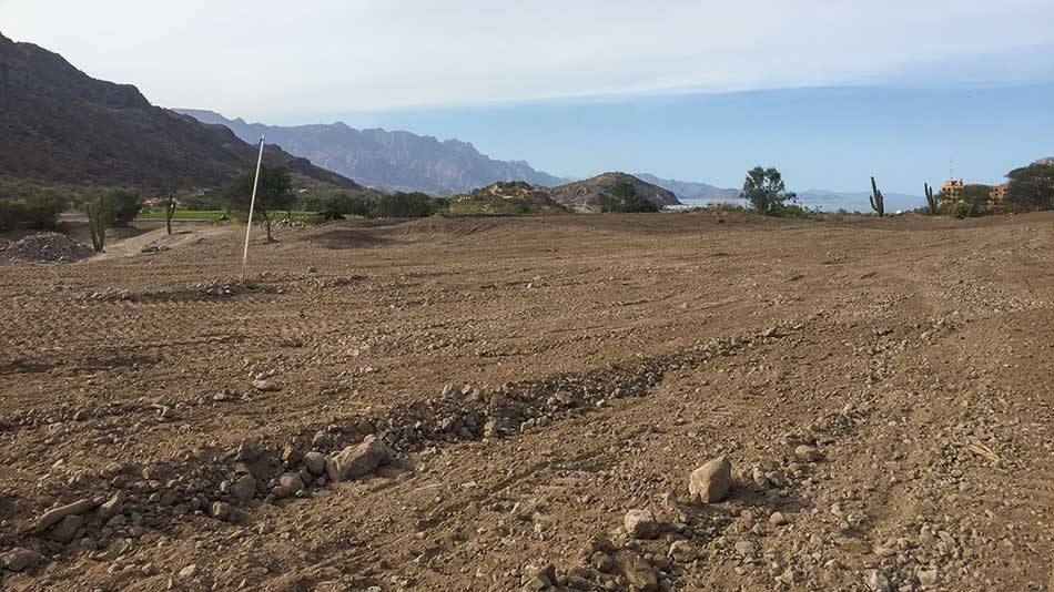 Final holes begin to take shape at Danzante Bay
