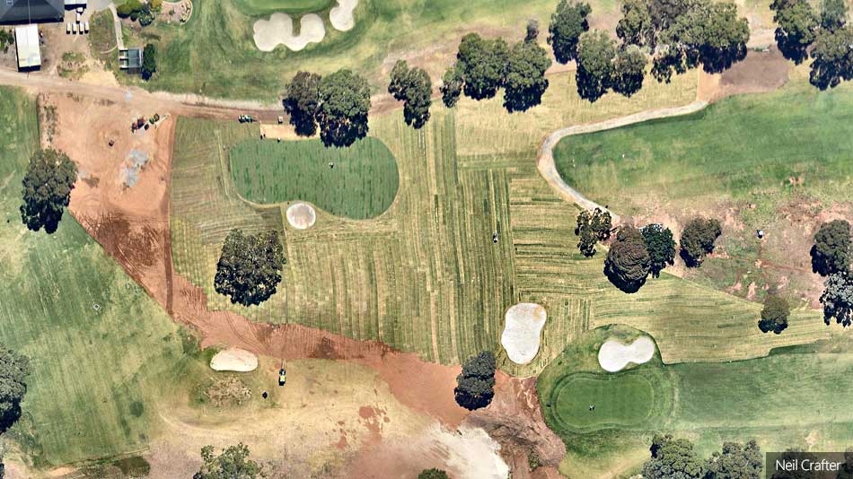 Replica of the Road Hole at St Andrews introduced at Thaxted Park GC