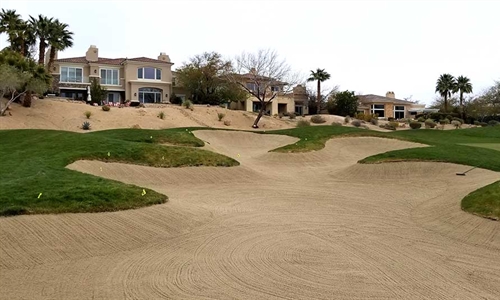 Red Rock renovates bunkers on Mountain course