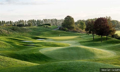 The Albatros course at Le Golf National: Art fraud?