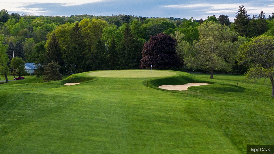 Tripp Davis restores Emmet bunker style at Powelton