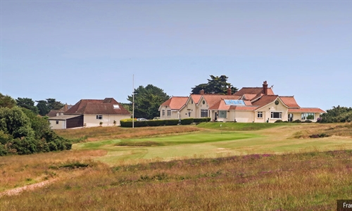 East Devon appoints Infinite Variety to develop course plan