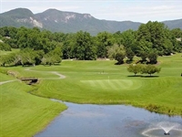 Rumbling Bald selects Champion bermuda for Apple Valley greens