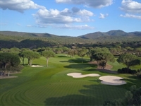 Groundbreaking film demonstrates potential for harmony between golf and...