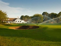 Lincoln Golf Club: Doing it the right way