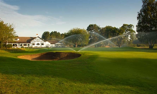 Lincoln Golf Club: Doing it the right way
