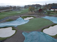 Johan Benestam builds extra par-three hole for Västerås GC