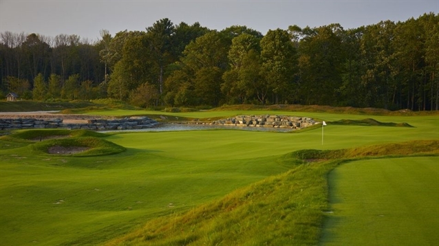 Blackwolf Run opens new 10-hole par-three course