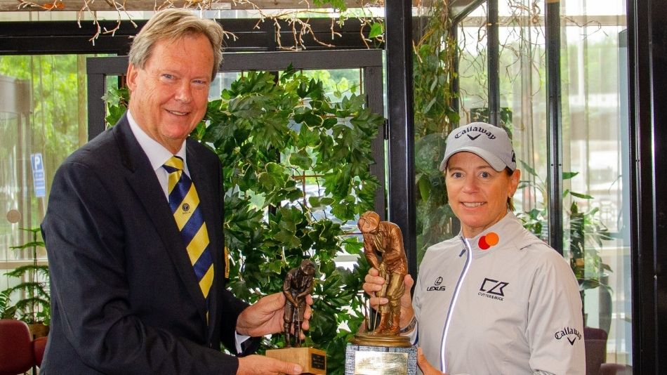 EIGCA presents Annika Sörenstam with Harry Colt Award