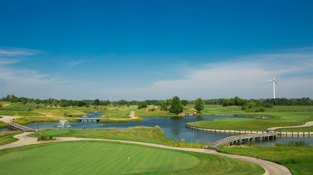 Paul Miller returns to Mystic Lake for work on course and practice facility