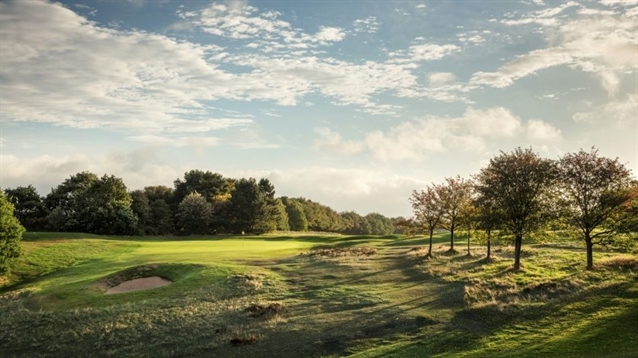 Clayton, DeVries & Pont to advise Hallamshire GC on renovations