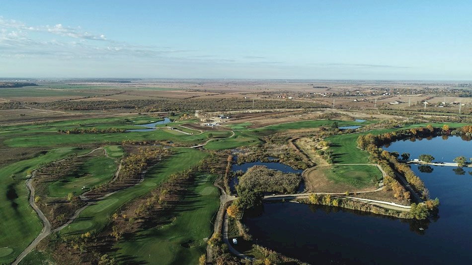 Jeff Howes completes second nine at new course in Romania