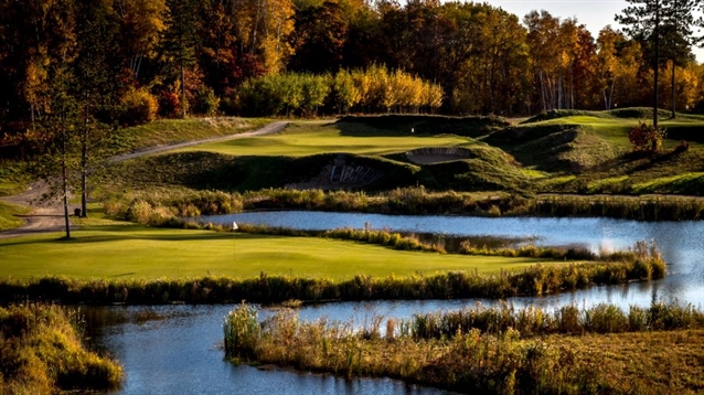 The Gravel Pit: Dramatic short shots in central Minnesota