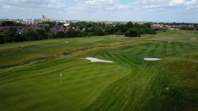 London Airlinks course inspired by Scottish links