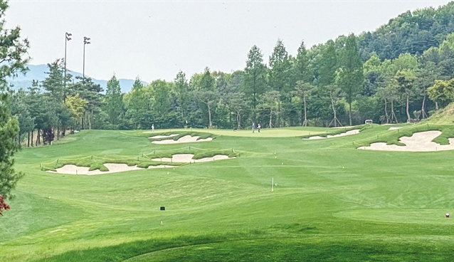 Seowon: Preparing for the Hills course tour