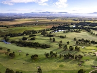 Yering Meadows appoints CDP and Kruse as course advisors