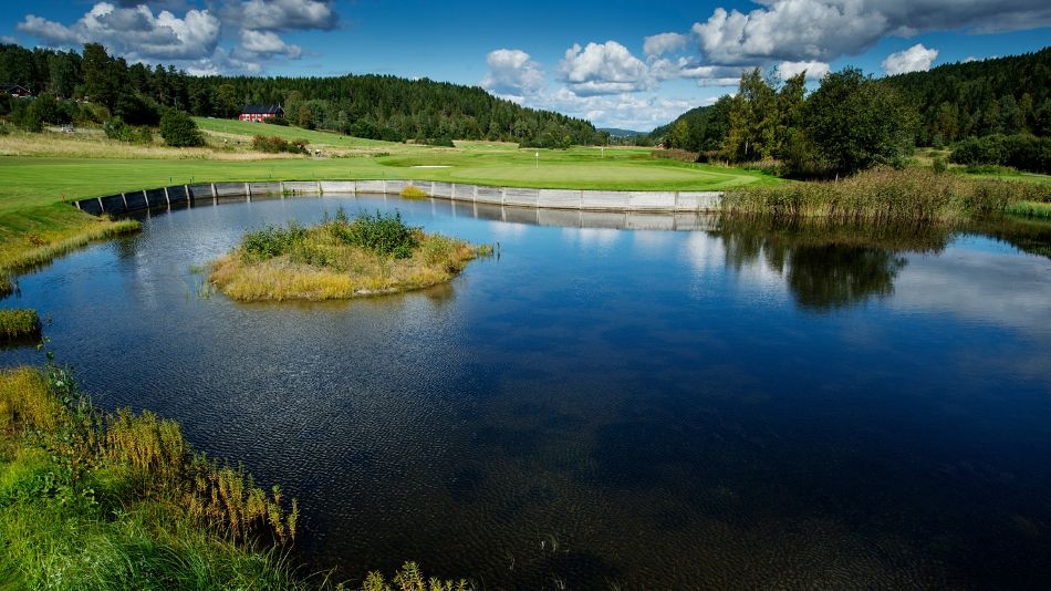 Caspar Grauballe to renovate greens and create new range for Losby