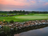 Infinitum to remodel bunkers on Greg Norman-designed Lakes course