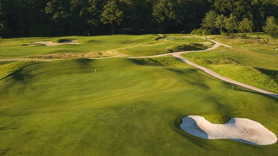 Michiel van der Vaart adds punchbowl green to Keppelse