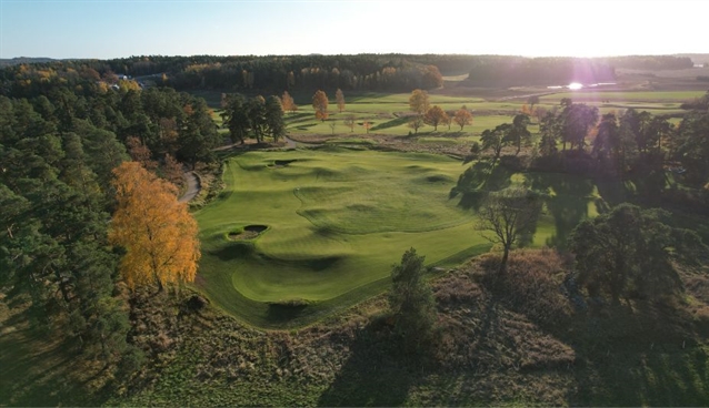 Royal Drottningholm set to open two short courses by Johan Benestam
