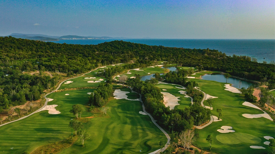 Eschuri Vung Bau Golf Resort: From woodland to the water’s edge