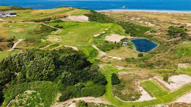 La Moye: A new direction