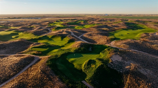 New Coore & Crenshaw course growing in at Rodeo Dunes
