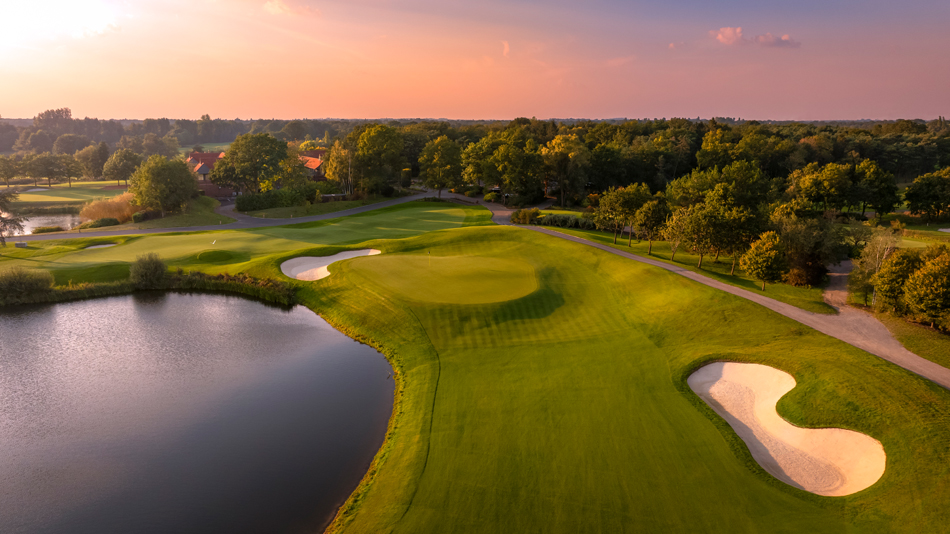 The Wisley: In good hands