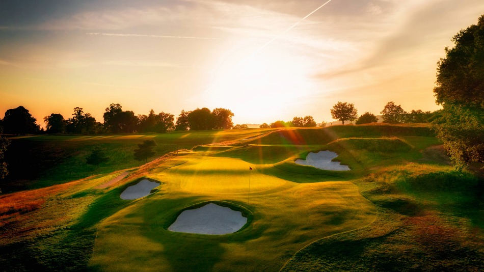Newly renovated greenside bunkers on the short par-four sixteenth, with a distinctive two-tiered green (Photo Jason Livy)