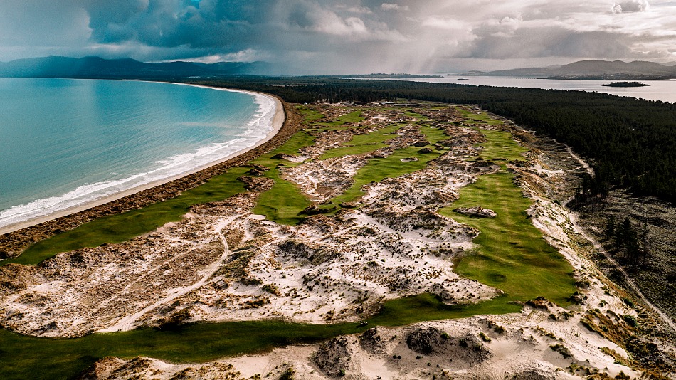 CDP Golf’s 18-hole design is laid out over sand dunes on a peninsula east of Royal Hobart GC and Hobart International Airport (Photo: Will Watt)
