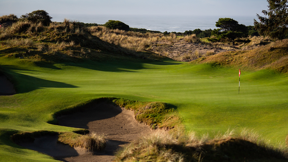 Bandon Trails, the first of three Coore & Crenshaw courses at the Bandon Dunes resort in Oregon (Photo: Bandon Dunes Golf Resort)
