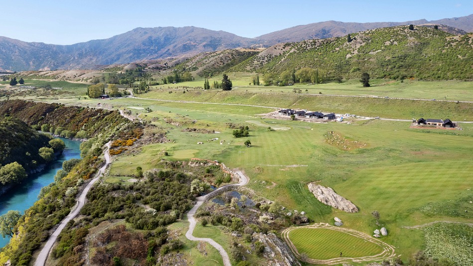 The new Gibbston Valley course will officially open in March 2026 following a successful preview play (Photo: Gibbston Valley Resort)