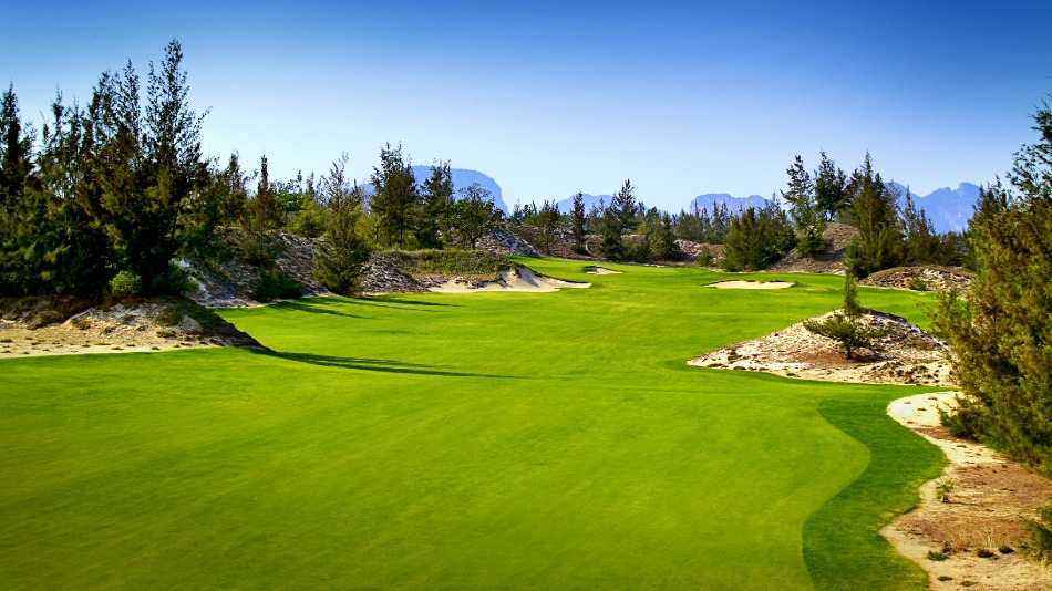 The Da Nang course is one of nine layouts that Greg Norman’s design firm have completed in Vietnam (Photo: Da Nang Resort)