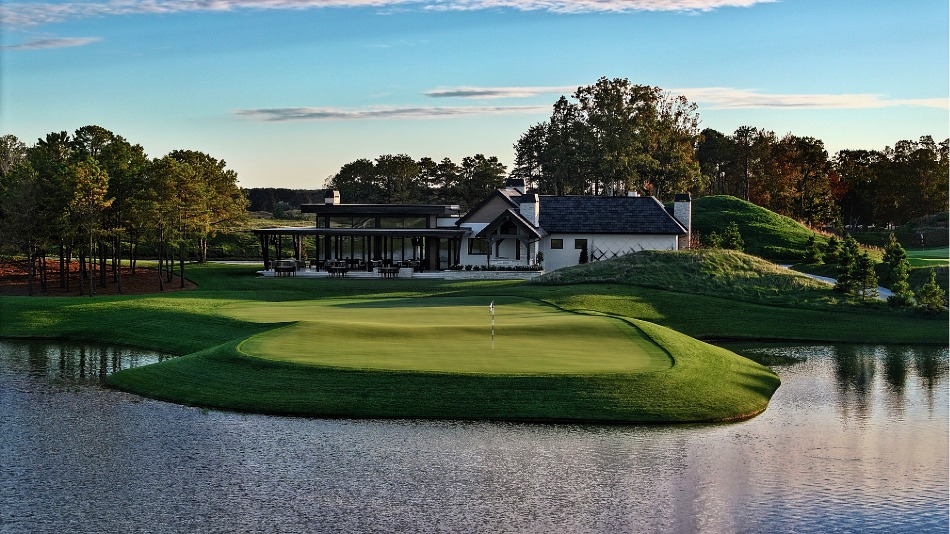 The par-three eighth hole (Photo: Trout National)