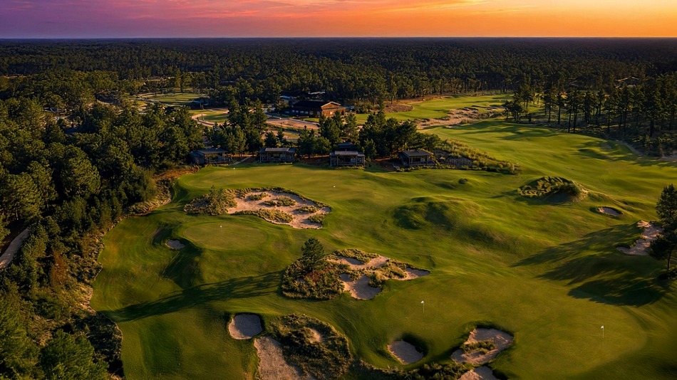 A rendering of the Sweet Tooth short course, designed by Mike Koprowski and Michelle Wie West (Image: Candyroot Lodge)
