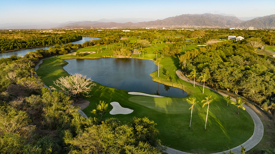 The Vidanta Vallarta course lies alongside the Ameca River, where the foothills of the Sierra Madre Occidental mountain range meet the Pacific Ocean (Photo: Grupo Vidanta)