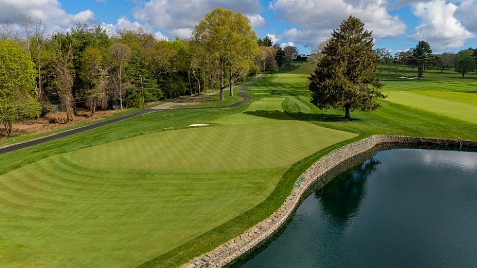 Greens have been lowered and regrassed with 007XL bentgrass (Photo: Old Westbury) 
