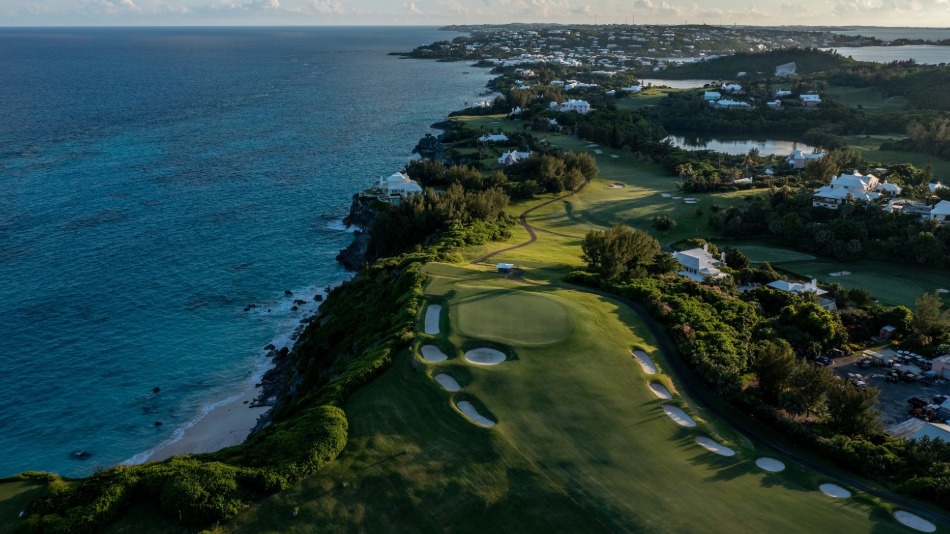 The first green with the second hole behind it (Photo: Mid Ocean Club)
